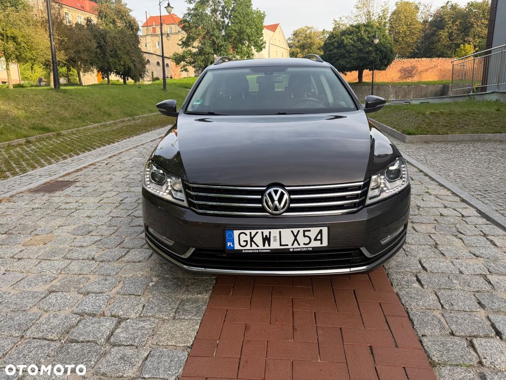 Volkswagen Passat 2.0 TDI BlueMotion Technology Exclusive - 27