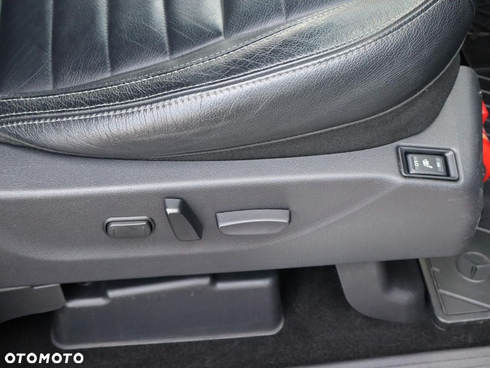 Mercedes-Benz Klasa X - 22