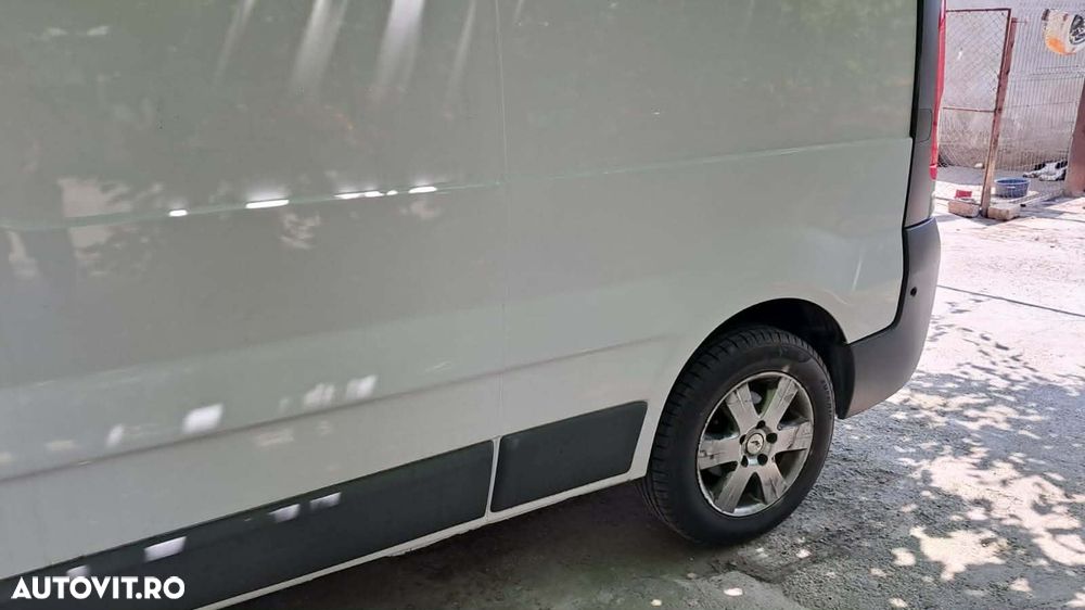 Renault Trafic Passenger Combi L1H1 - 4
