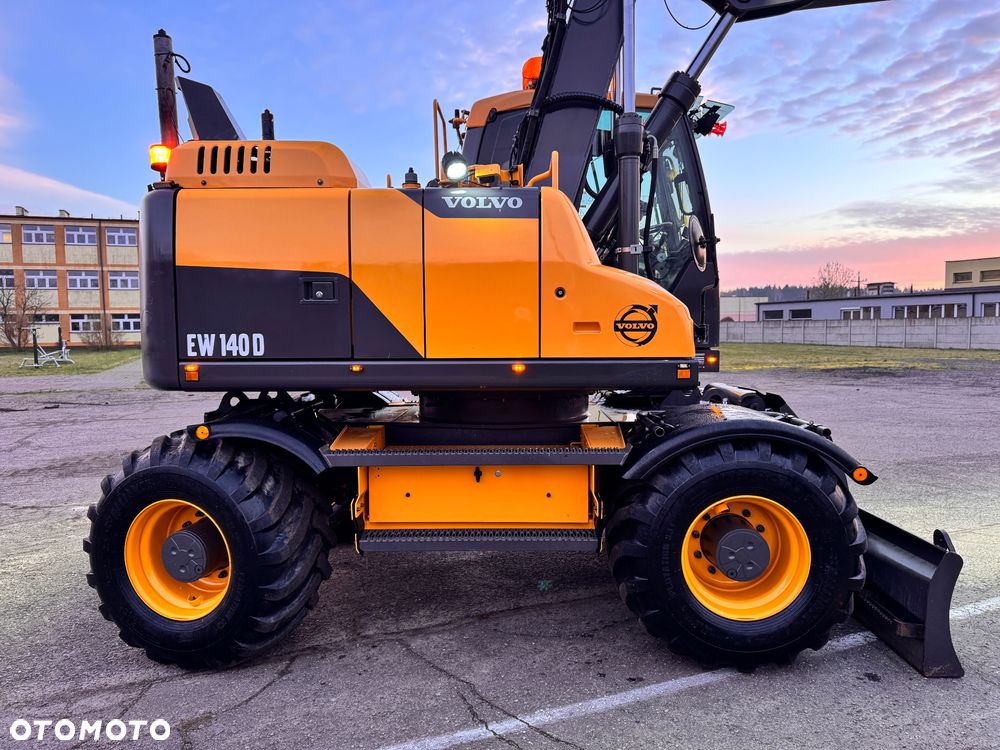 Volvo EW140D - 7