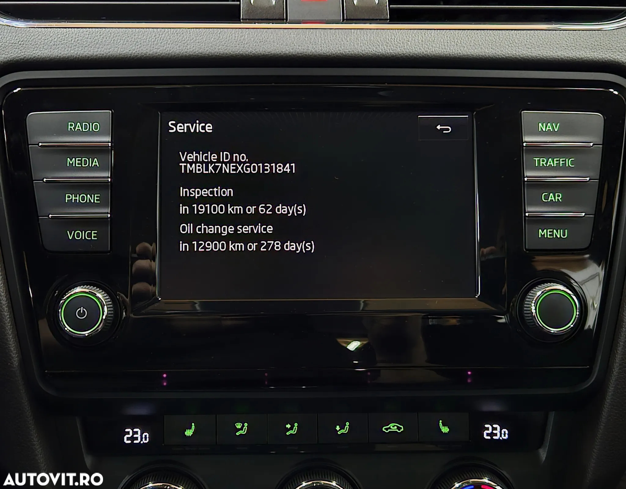 Skoda Octavia 2.0 TDI 4x4 DSG Laurin & Klement - 26