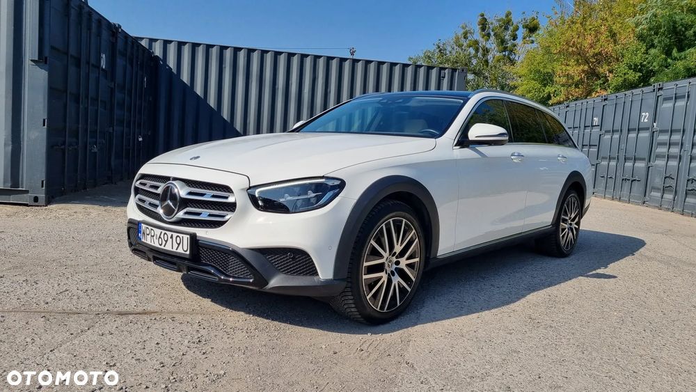 Mercedes-Benz Klasa E 450 4-Matic All-Terrain Avantgarde - 19
