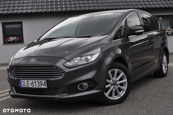 Ford S-Max 2.0 TDCi 4WD Titanium