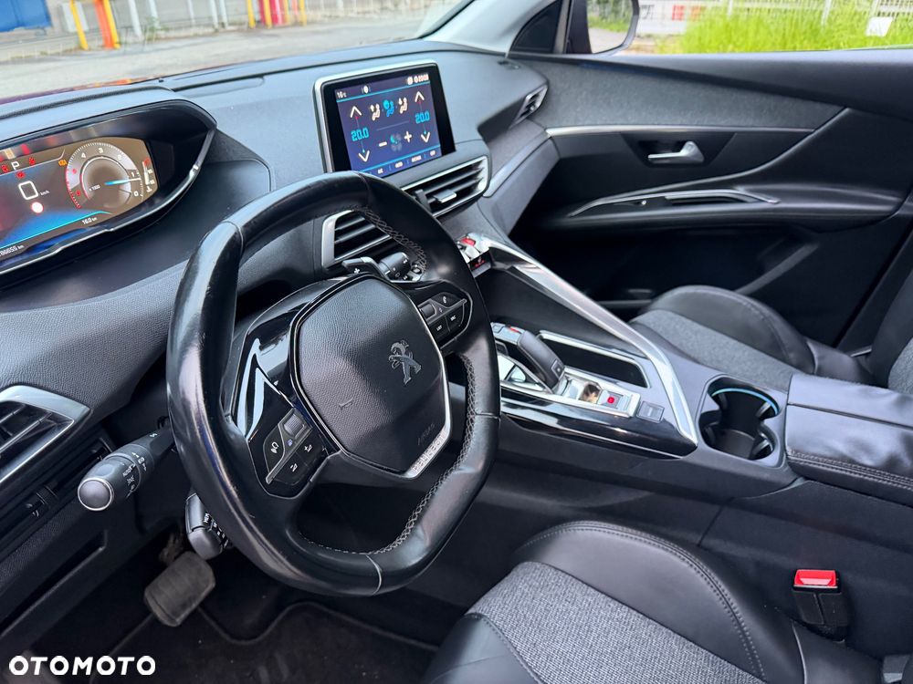 Peugeot 3008 - 12