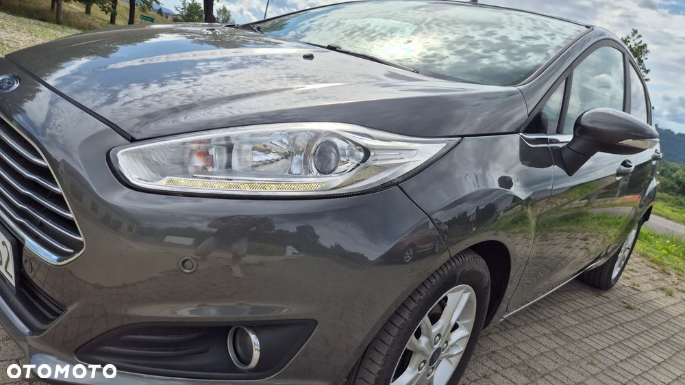 Ford Fiesta 1.0 EcoBoost STart-Stop Titanium - 12