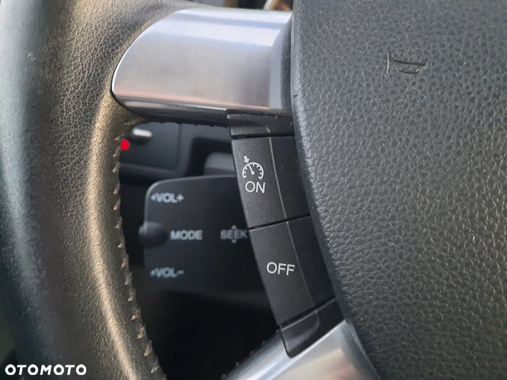 Ford Kuga 2.0 TDCi 4x4 Titanium - 22