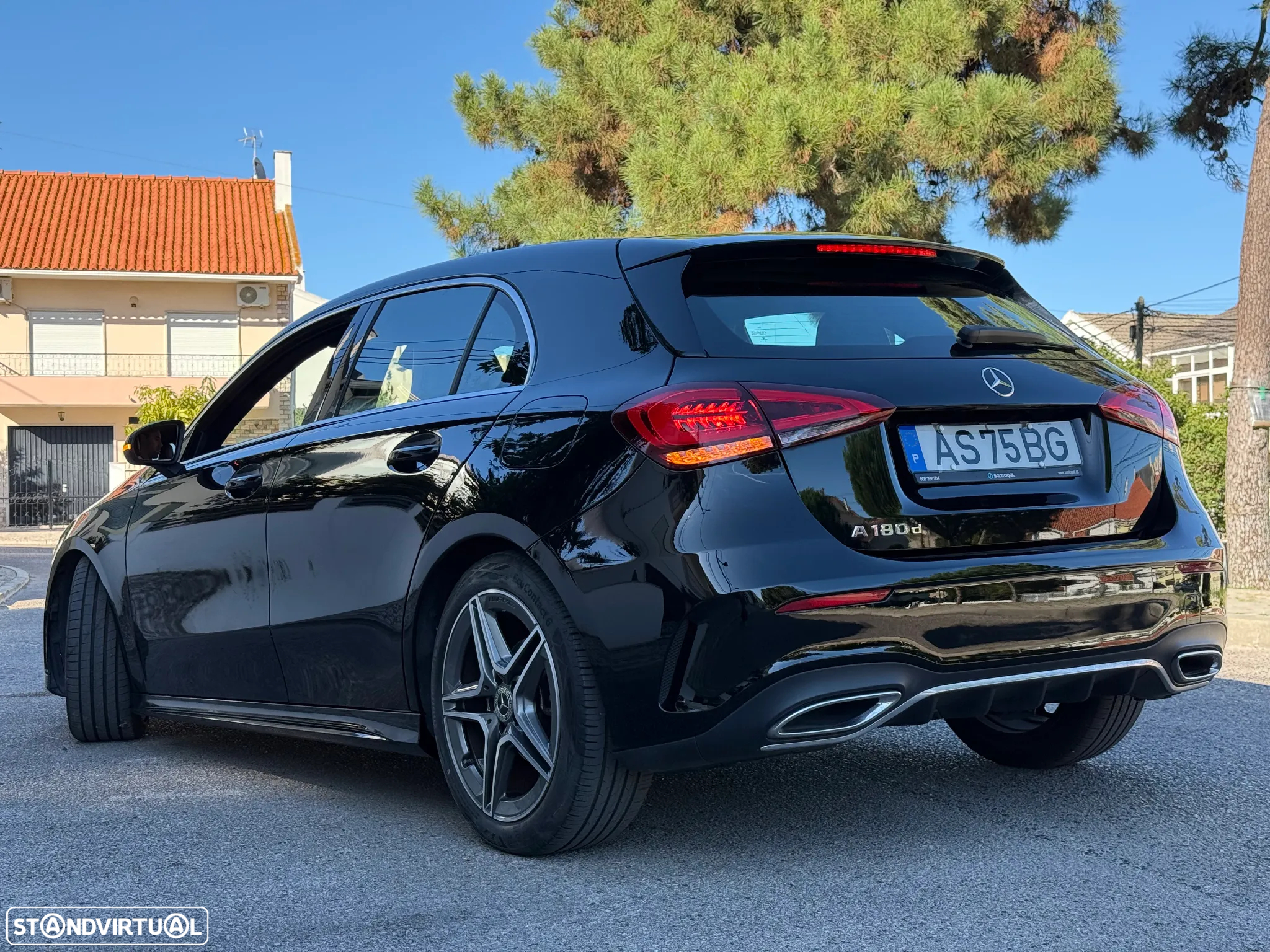 Mercedes-Benz A 180 d AMG Line - 3