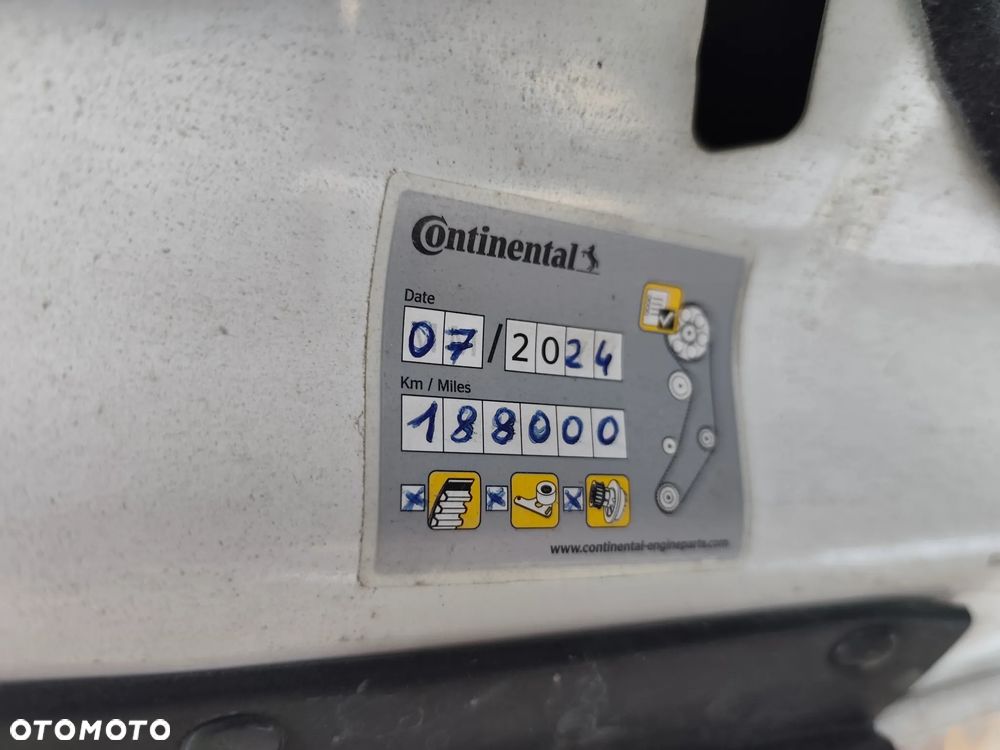 Ford S-Max 2.0 TDCi Trend - 38