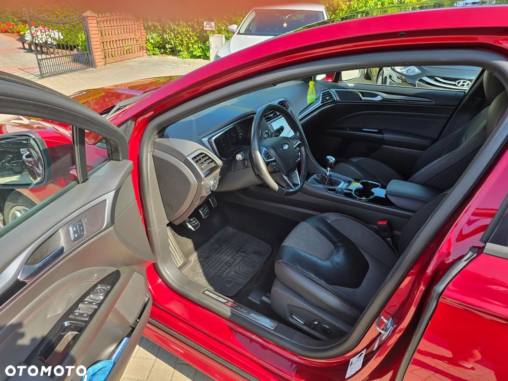 Ford Mondeo - 8