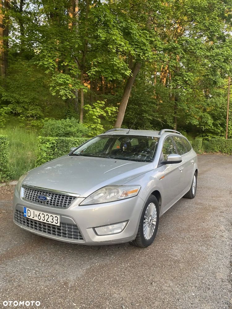 Ford Mondeo 2.0 Ghia - 1