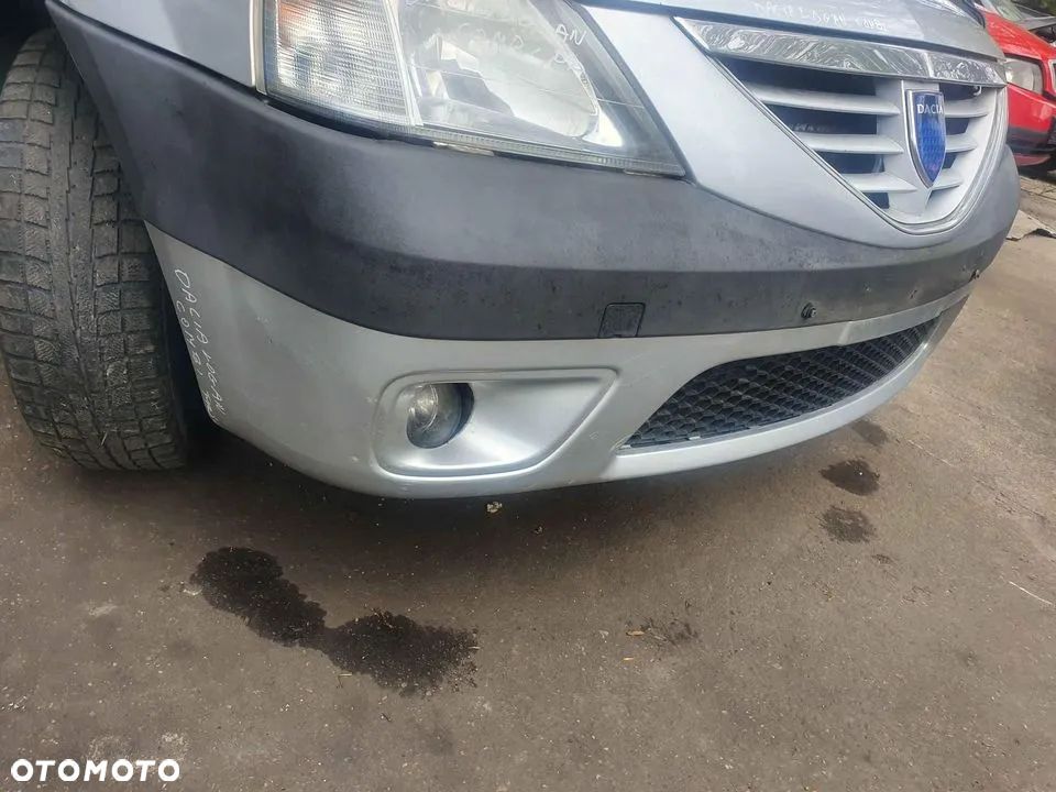 Dacia Logan Zderzak przedni. - 3