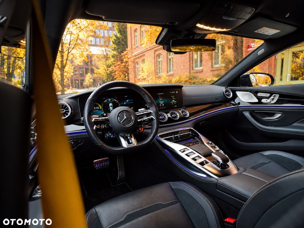 Mercedes-Benz AMG GT - 21