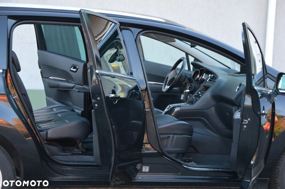 Peugeot 5008 HDI FAP 165 Automatik Premium - 23