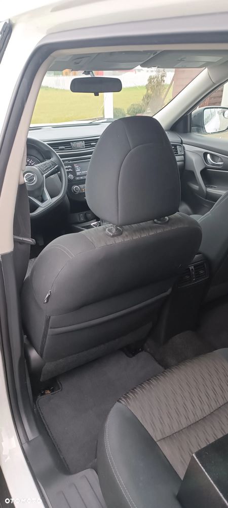 Nissan Rogue - 10