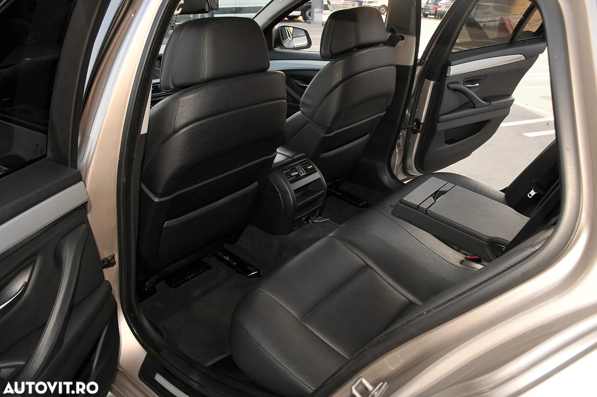 BMW Seria 5 520d Aut. - 15