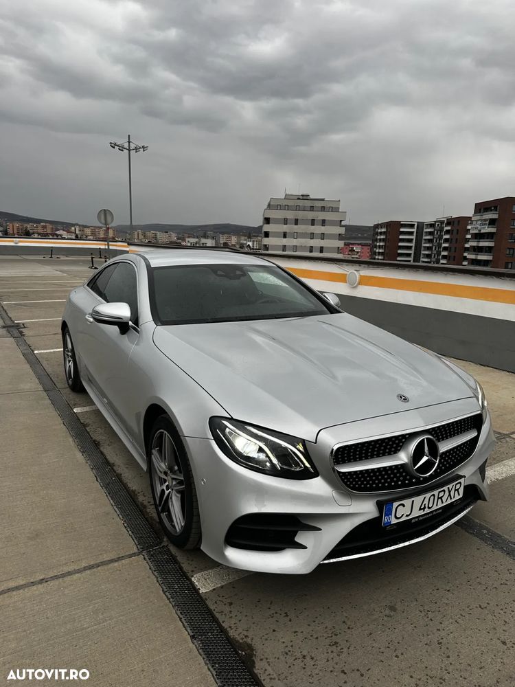 Mercedes-Benz E 220 d 4Matic Coupe 9G-TRONIC AMG Line - 12