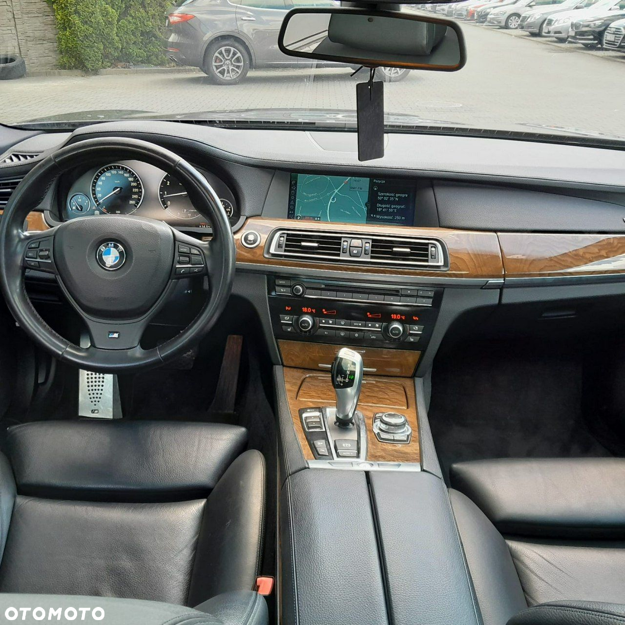 BMW Seria 7 - 17