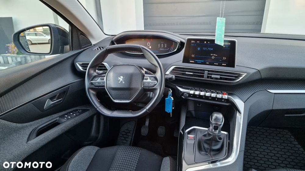 Peugeot 5008 BlueHDI 120 Stop & Start Allure - 23