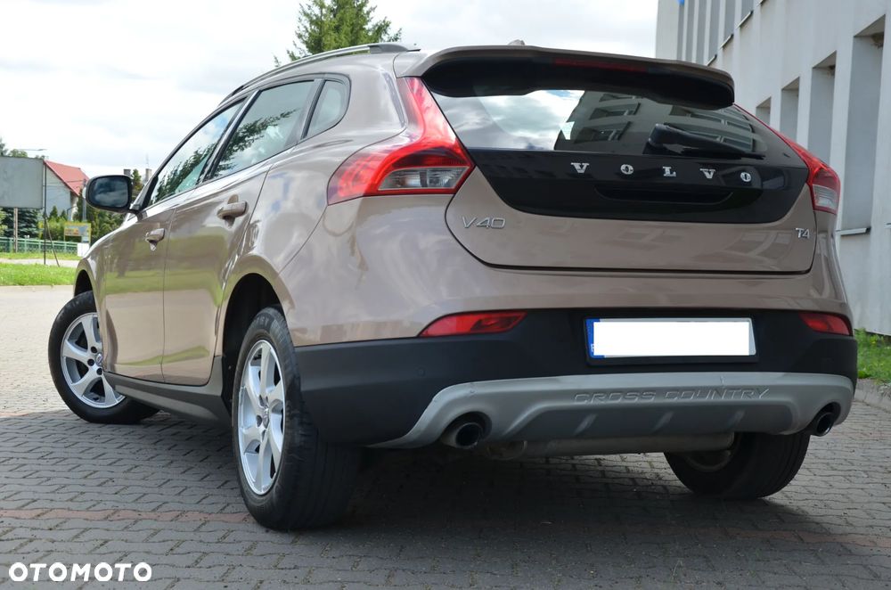 Volvo V40 Cross Country T4 Momentum - 6