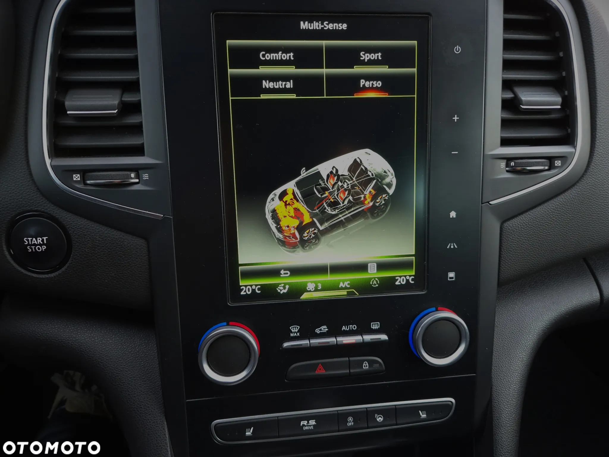 Renault Megane ENERGY TCe 205 EDC GT - 37
