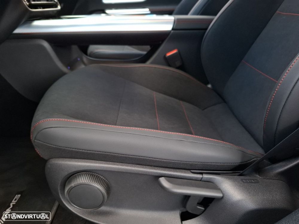 Mercedes-Benz CLA 250 EQ Shooting Brake — fotografia 15