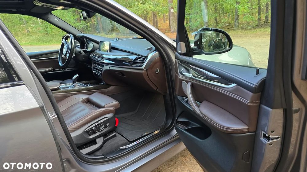 BMW X5 M M50d - 10
