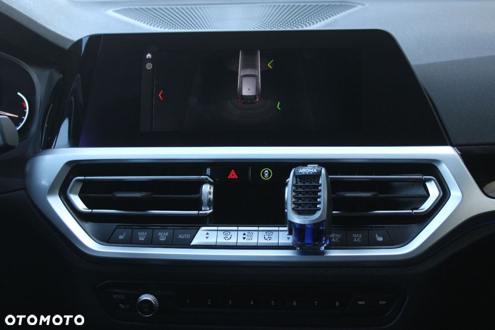 BMW Seria 3 - 28