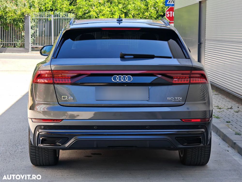 Audi Q8 - 7