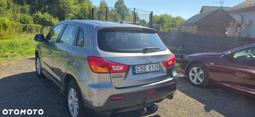 Mitsubishi ASX - 15