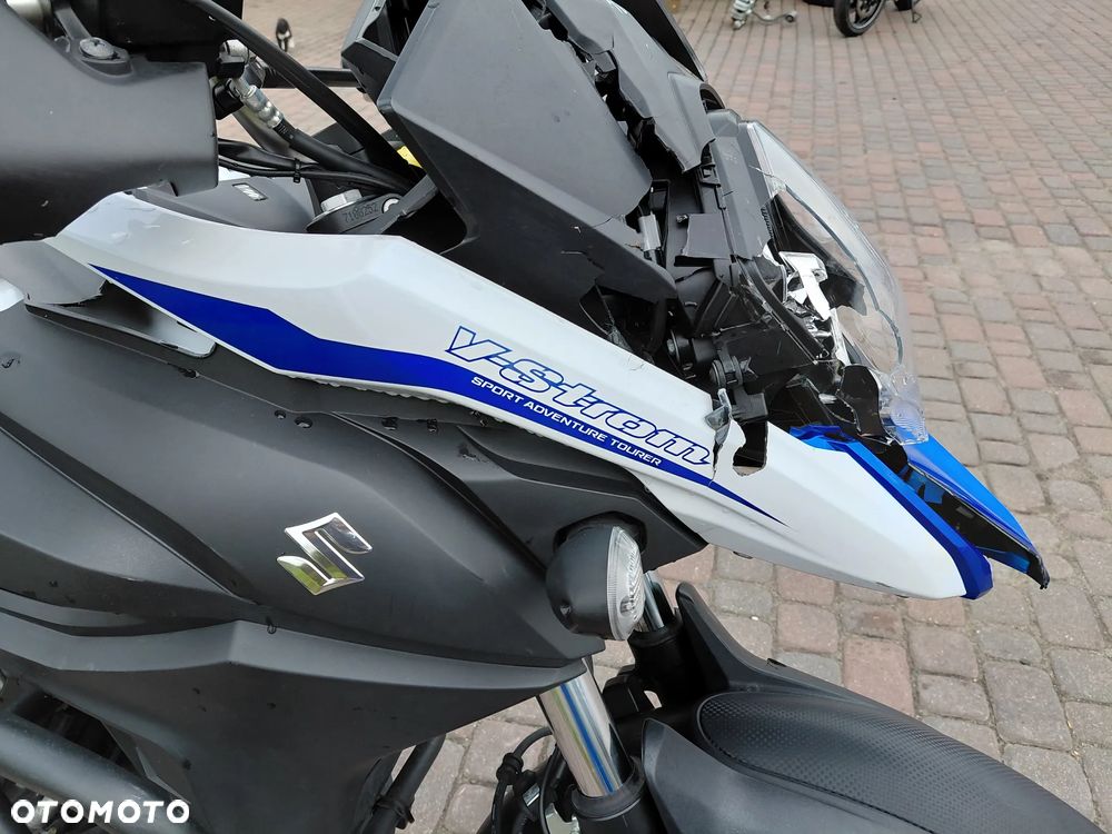 Suzuki V-STROM - 12