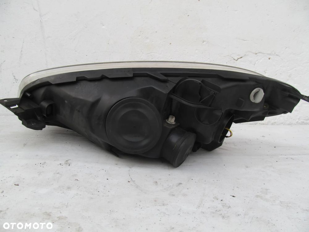 LAMPA PRAWA ANGLIK CITROËN C4 PICASSO 06-14 SLASK WYSYLKA - 2