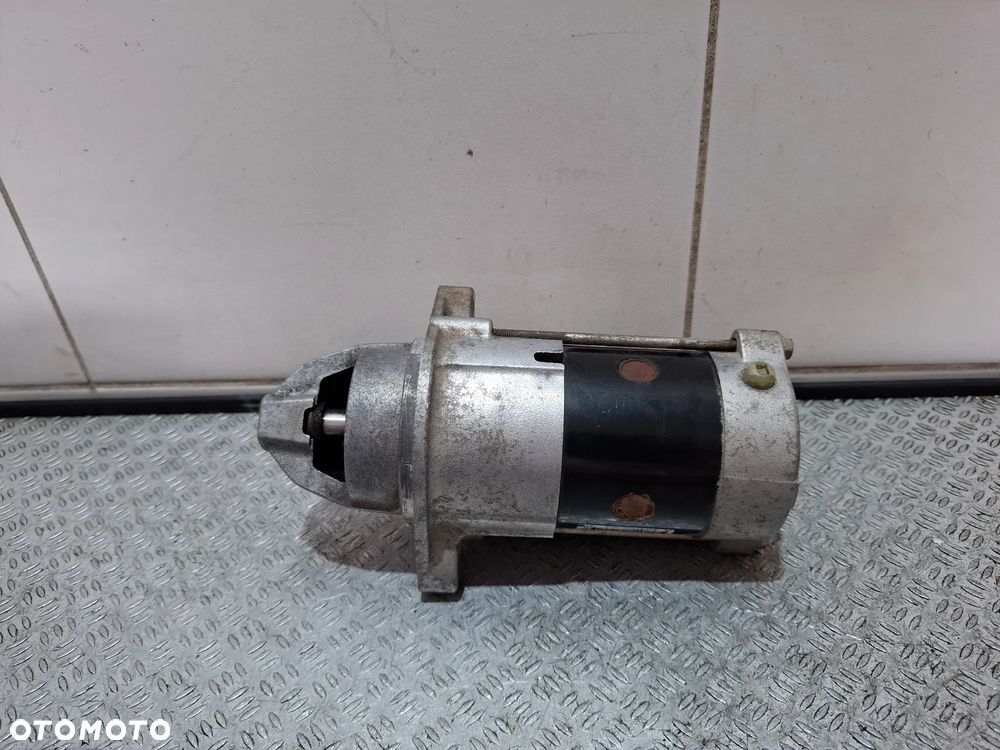 Rozrusznik Suzuki Sx4 S-cross 2017 rok 1,4 nr 3110061MA - 3