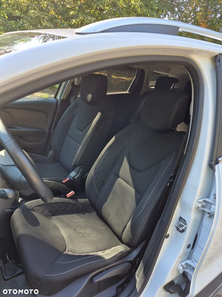 Renault Clio - 14