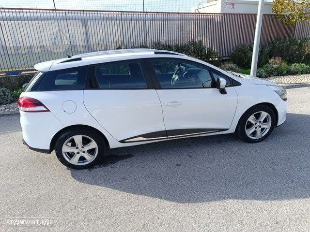 Renault Clio Sport Tourer 0.9 TCE Limited - 10