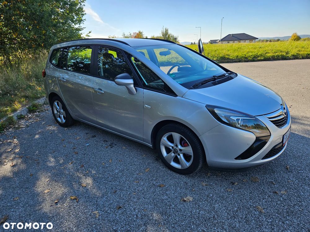 Opel Zafira - 18