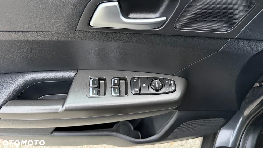 Kia Sportage - 25