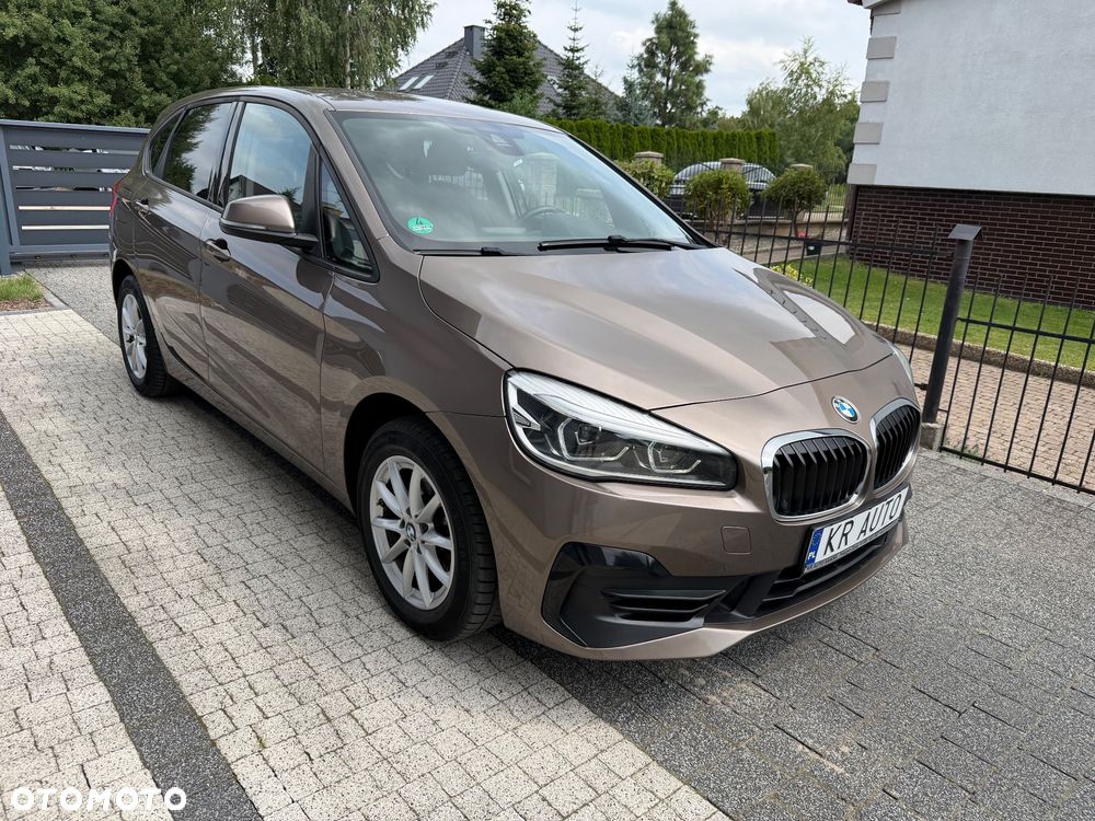 BMW Seria 2 218d - 1