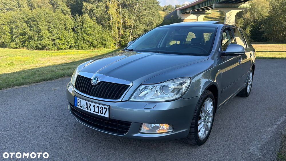 Skoda Octavia 2.0 TDI DPF Laurin & Klement - 11