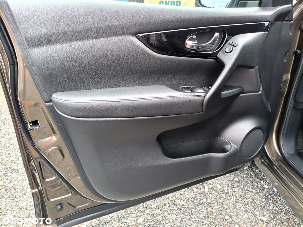 Nissan Qashqai 1.2 DIG-T TEKNA+ - 20