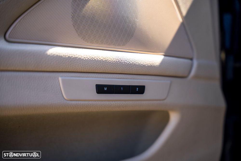 BMW 525 d Line Luxury Auto - 17
