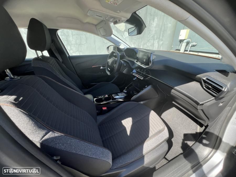 Peugeot e-208 50 kWh Active Pack - 23
