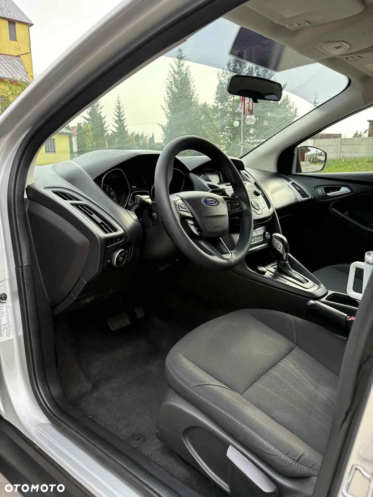 Ford Focus - 13