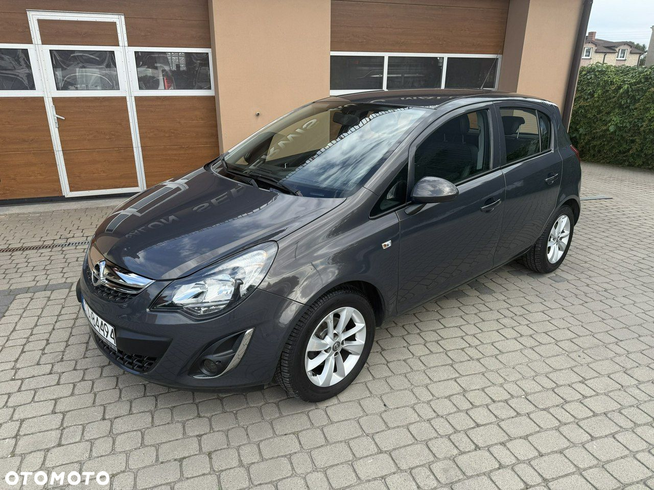 Opel Corsa 1.4 16V Active - 12