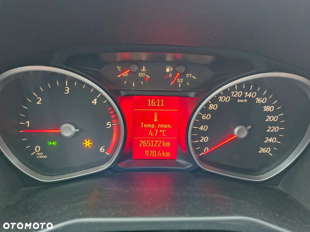 Ford Mondeo 1.6 TDCi Ambiente - 8