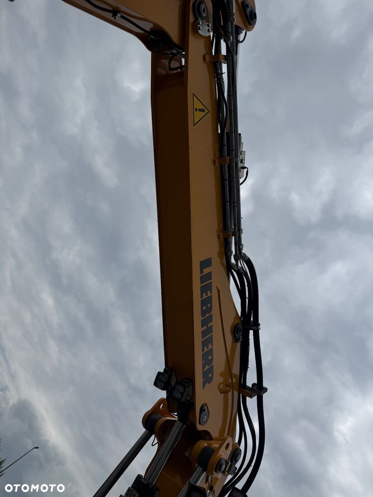 Liebherr A914 compact |rototilt |lapy-plug| - 14