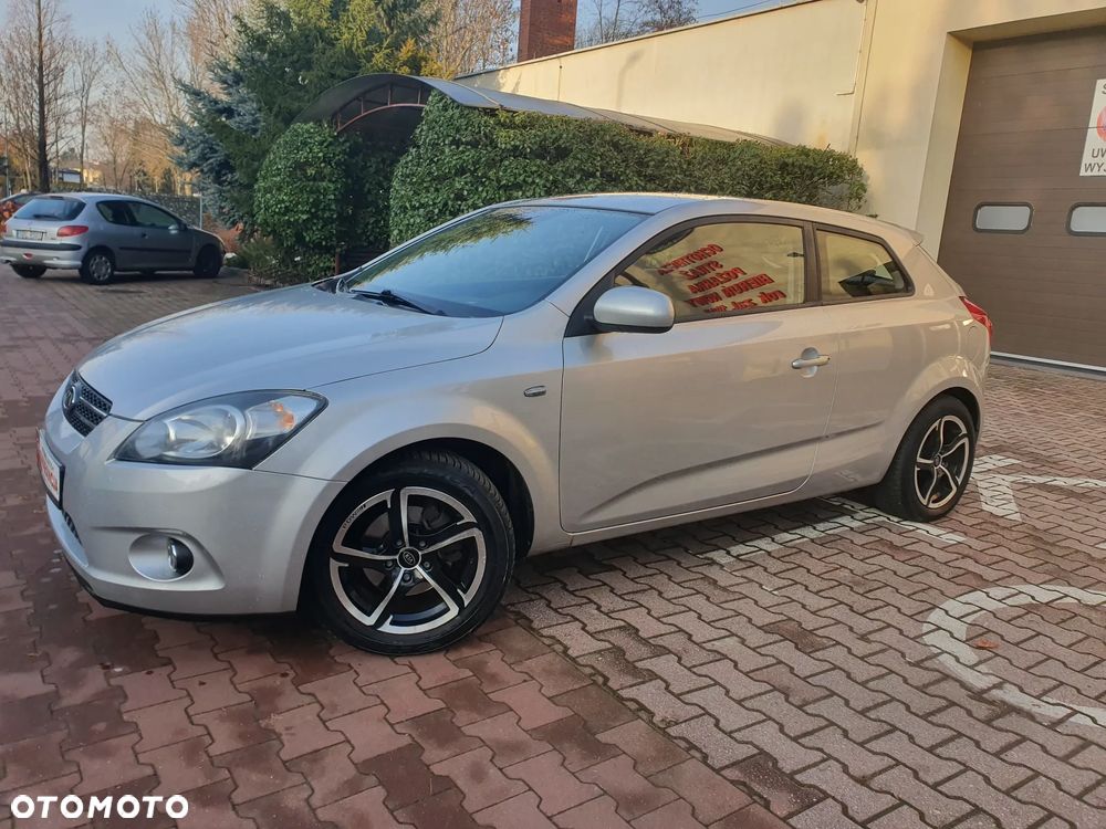 Kia ProCeed 1.6 CVVT Vision - 32