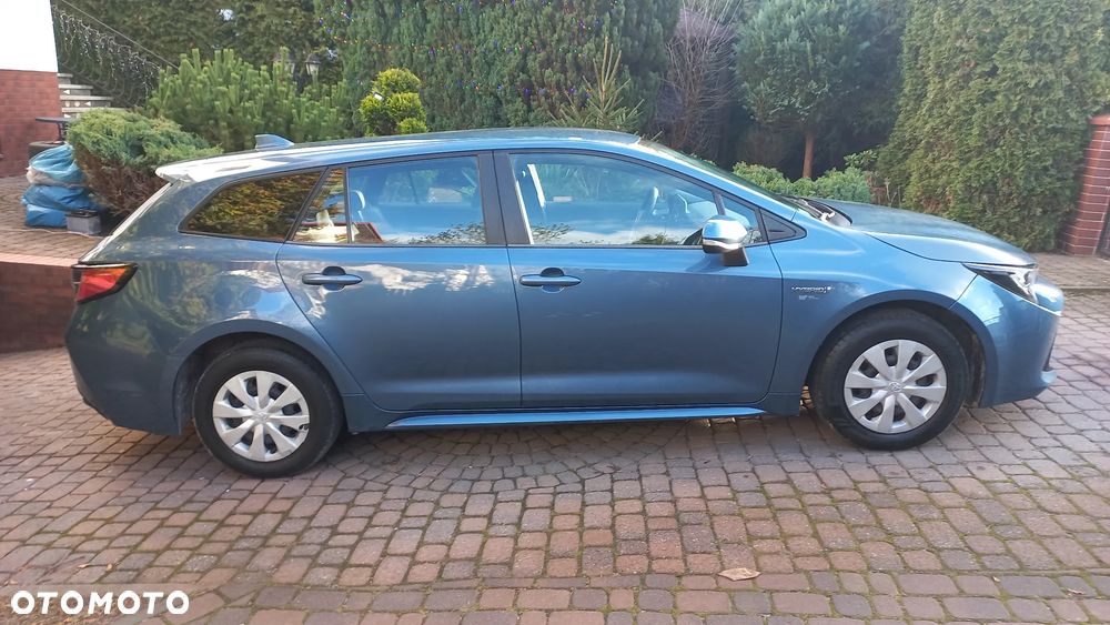 Toyota Corolla 1.8 Hybrid Active - 17