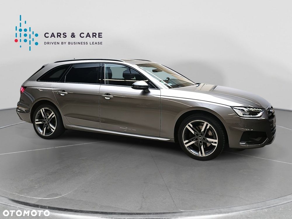 Audi A4 Avant 35 TDI mHEV Advanced S tronic - 24