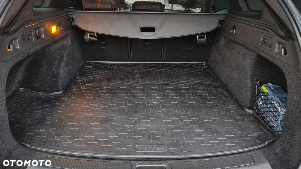 Opel Insignia 2.0 CDTI Business Elegance S&S - 30