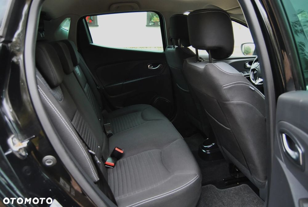 Renault Clio - 8